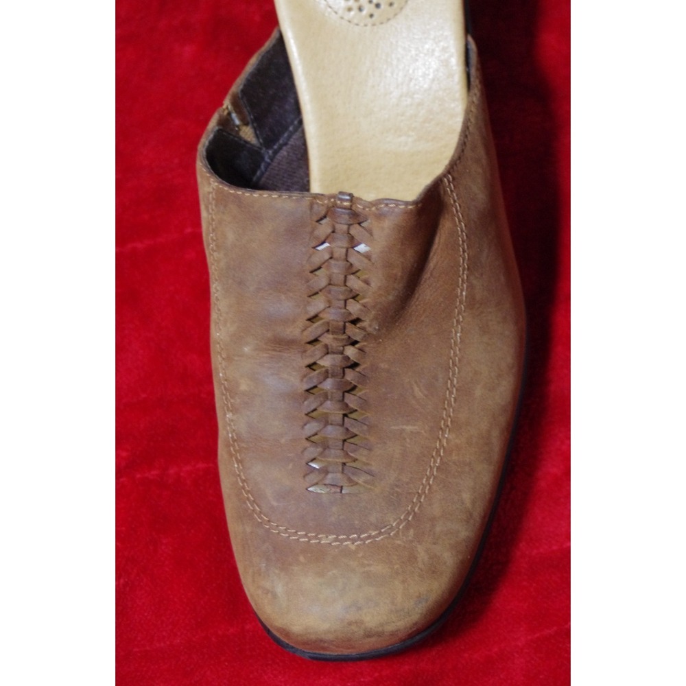 Clarks Leather Wedge Slides Mules Euc 8 Medium View 3